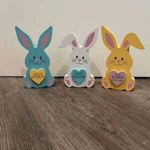 Adorable Easter Bunny Wood Decor- Set of 3- NWT